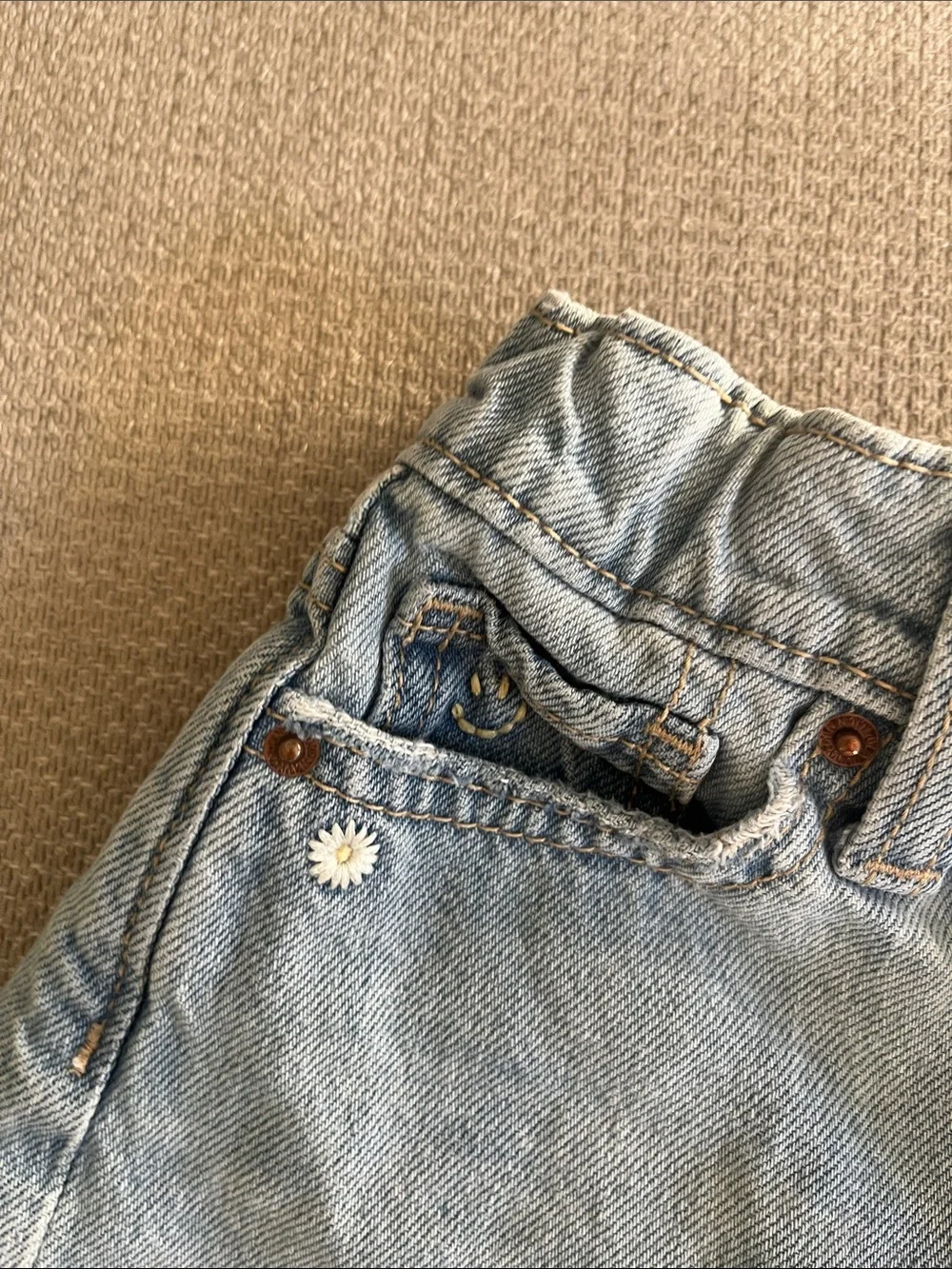 💙5 for $10💙 kids old navy embroidered shorts size 6